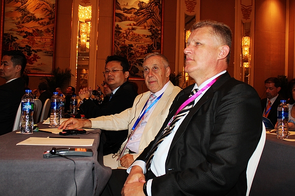 5-participants 02.JPG