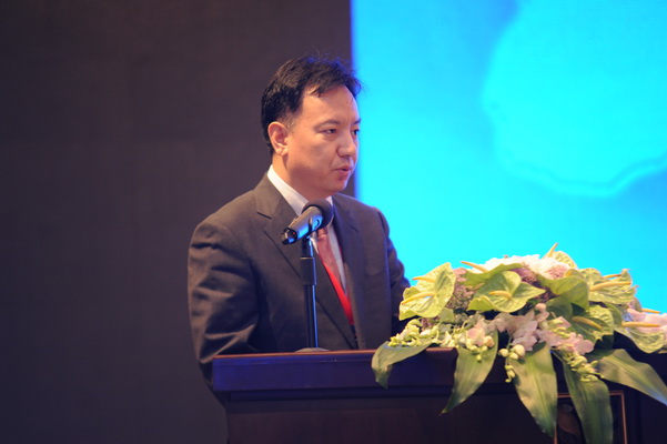 Mr. Liang Linchong.JPG Mr. Liang Linchong.JPG